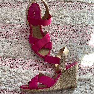 Fuchsia/Pink Espadrille Wedges